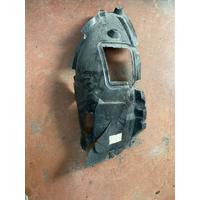51717260709 / 7260709 BMW 1 SERİSİ F20 2012-2015 SOL ÖN ÇAMURLUK DAVLUMBAZI | MOTOLAND