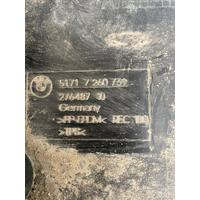51717260739 / 7260739  BMW 3 SERİSİ F30 + LCI ÖN SOL KÜREK BAKALİTİ