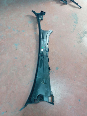 51719449079 BMW 7 SERİSİ G70 KAPUT PANELİ PARÇASI | MOTOLAND