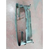 51747255414 / 7255414 BMW 1 SERİSİ, 2 SERİSİ, 3 SERİSİ F20-F30-F31-F32 ÖN TAMPON ALT MASKE | MOTOLAND 