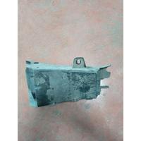 51747331784 / 7331784 BMW 5 SERİSİ F10 FREN HAVA KANALI BAKALİTİ