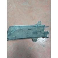 51747331784 / 7331784 BMW 5 SERİSİ F10 FREN HAVA KANALI BAKALİTİ