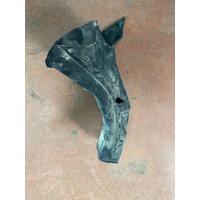 51747396939 / 7396939 BMW 3 SERİSİ F30 ÖN TAMPON HAVA KANALI