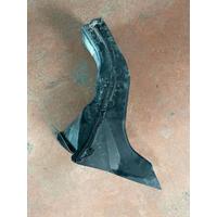 51747396939 / 7396939 BMW 3 SERİSİ F30 ÖN TAMPON HAVA KANALI