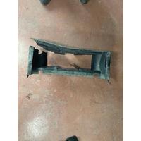 51748054228 / 8054228 BMW 3 SERİSİ F30 ÖN ALT MASKE | MOTOLAND