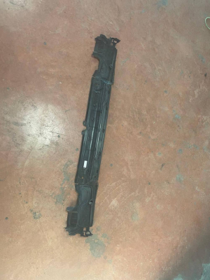 51749464038 / 9464038 BMW 7 SERİSİ G70 RADYATÖR MASKE | MOTOLAND