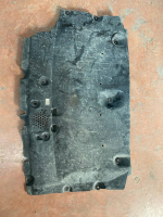 51755A582B5 / 5A582B5 BMW 5 SERİSİ G60 MOTOR ALT MUHAFAZA | MOTOLAND