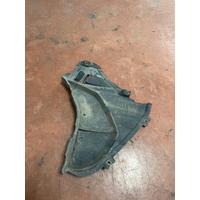 51757340744 / 7340744 BMW 5 SERİSİ G30 ÖN TAMPON KÜREK BAKALİTİ