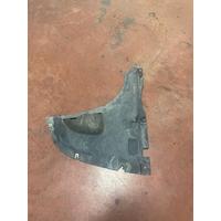 51758497237 / 8497237 BMW 1 SERİSİ F40 TEKERLEK ÇAMURLUĞU