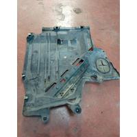 51759465694 / 9465694 BMW X1 U11 MOTOR ALT MUHAFAZA | MOTOLAND