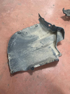 51759498303 / 9498303 BMW 7 SERİSİ G70 DİFÜZÖR | MOTOLAND