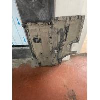 51759498306 / 9498306 BMW 7 SERİSİ G70 KAPAK ZEMİNİ | MOTOLAND