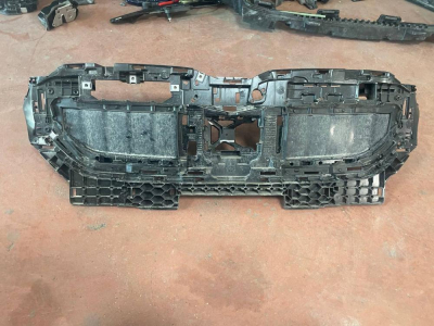 5A1D079 BMW 5 SERİSİ G60 HAVA GİRİŞ KANALI | MOTOLAND
