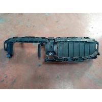 5A2DB49 BMW G20 LCİ PANJUR HAVALANDIRMA MASKESİ 4G22 | MOTOLAND