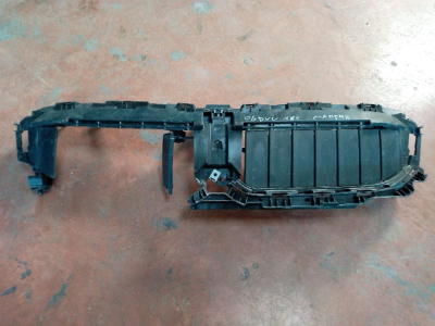 5A2DB49 BMW G20 LCİ PANJUR HAVALANDIRMA MASKESİ 4G22 | MOTOLAND