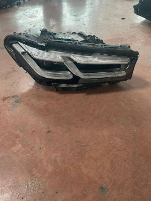 5A388C804 BMW 5 SERİSİ G30 FAR | MOTOLAND