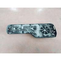 5H2227406AA / ESN000292PVJ LAND ROVER DİSCOVERY BAGAJ İÇİ 4J6