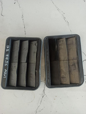 608290 BMW 3 SERİSİ F30 ARKA BAGAJ HAVALANDIRMA PARÇASI