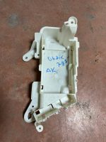 61145A1D5D9 / 5A1D5D9 BMW 5 SERİSİ G60 SİGORTA KUTUSU BRAKETİ | MOTOLAND