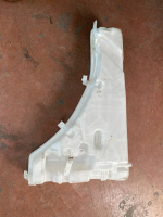61669478798 / 9478798 BMW X1 U11 ÖN CAM YIKAMA SU DEPOSU | MOTOLAND