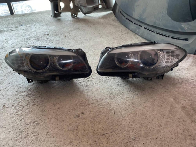 63117203243 - 63117203244 BMW 5 SERİSİ 2010-2013 XENON F10 SOL SAĞ FAR TAKIMI