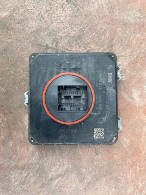 63117444684 / 7444684 BMW 3 SERİSİ F30 F31 LED FAR BEYNİ | MOTOLAND