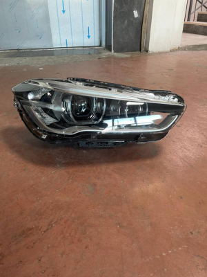 63117495004 / 7495004 BMW X1 F48 SAĞ ÖN FAR | MOTOLAND