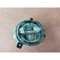 63177315559 / 7315559 BMW F20 F30 SİS FARI 4J22 | MOTOLAND