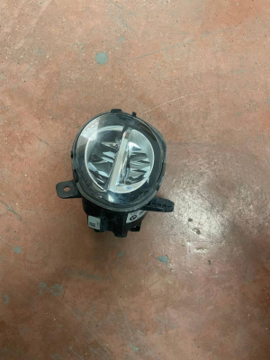63177315560 / 7315560 BMW 3 SERİSİ F30 LCİ SİS FARI | MOTOLAND