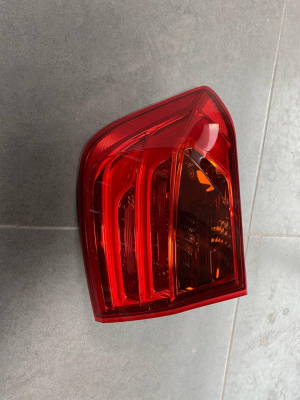 63217259893 / 7259893 BMW 3 SERİSİ F30 F31 SOL DIŞ STOP HATASIZ | MOTOLAND