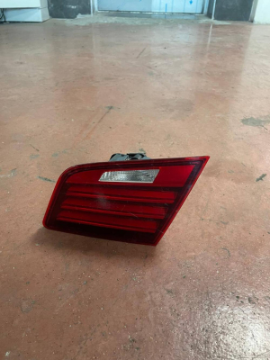 63217306164 / 7306164 BMW 5 SERİSİ F10 İÇ STOP | MOTOLAND