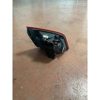63217306164 / 7306164 BMW 5 SERİSİ F10 İÇ STOP | MOTOLAND