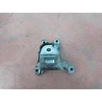 6870756 BMW 5 X3 X4 G01 G30 MOTOR TAKOZU | MOTOLAND