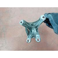 6870756 BMW 5 X3 X4 G01 G30 MOTOR TAKOZU | MOTOLAND