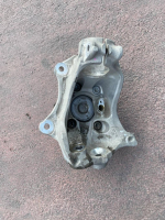 6878609 BMW 3 SERİSİ G20 SOL ÖN TAŞIYICI | MOTOLAND