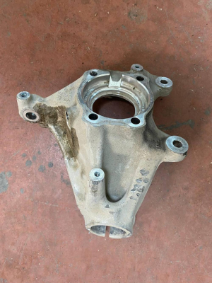 6886948 BMW İ SERİSİ 2021-2024 G08 İX3 SAĞ ÖN TAŞIYICI | MOTOLAND