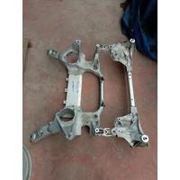 6898628 / 6895094 BMW G70 7 SERİSİ MOTOR TRAVESİ | MOTOLAND
