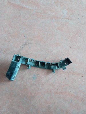 6H5217A882AB / LR002168 LR FREELANDER 2 L359 ARKA TAMPON BRAKETİ