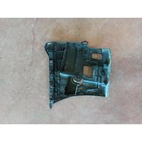7 285 562 BMW 4 F32 ARKA TAMPON MONTAJ BRAKETİ