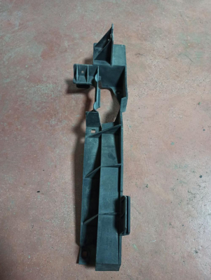 7009235LH LAND ROVER FAR BRAKETİ | MOTOLAND 4İ23
