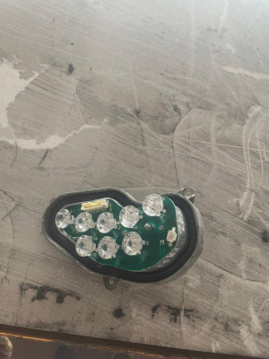 707881 MERCEDES C SERİSİ W205 LED BEYNİ | MOTOLAND