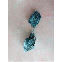 7154516 BMW 5 SERİSİ ARKA SAĞ YAVAŞ KAPANAN KAPI KİLİDİ 3A15