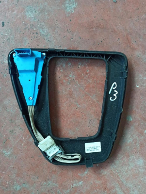 7155646 / 51167155646 BMW 3 SERİSİ E90-91-92-93 VİTES TRİMİ