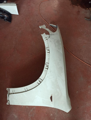 7157979 / 51127157979 BMW X5 E70 SOL ÖN ÇAMURLUK