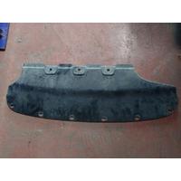 7184765 / 7228516 BMW 5 SERİSİ F10 TAMPON BAKALİTİ ALT DÜZ 4H18