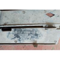 7200700 / 51117200700 BMW 5 SERİSİ F10 F18 TAMPON IZGARASI 4G9