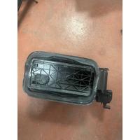 7238086 BMW X3 F25 YAKIT DEPOSU KAPAĞI | MOTOLAND