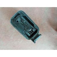 7238829 BMW 3 F30 XDRIVE YAKIT KAPAĞI