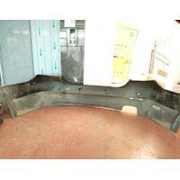 7240374 BMW 5 SERİSİ F10 ARKA TAMPON | MOTOLAND