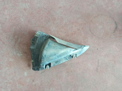 7304046 BMW X5 KORUMA KAPAĞI (ÇAMUR SIÇRAMA) SAĞ TARAF